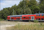 Steuerwagen D-DB 50 80 65-81 120-7 im vertragswidrig kurzem Zug nach Konstanz, gezogen von 146 230.