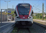 RABe 521 002 'Riehen' in Engen. August 2026.