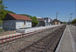 Der künftige Bahnsteig 1 in Grenzach nimmt langsam Formen an. April 2026.