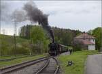 museum-12-737-weizen-fuetzen-zollhaus-blumberg-sauschwaenzlebahn-9/845961/saisonstart-bei-der-sauschwaenzlesbahn-50-2988 Saisonstart bei der Sauschwänzlesbahn. 

50 2988 im Bahnhof Fützen. April 2024.