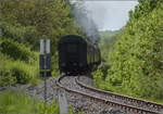 50 2988 mit Umbauwagen auf dem Weg nach Blumberg.