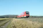 612 472 als RE3695 Gera - Regensburg bei Oberteich.