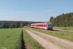 628 422 der Gäubodenbahn auf Überführungsfahrt von Mühldorf nach Chemnitz zur Werkstatt bei Neudes gen Hof.