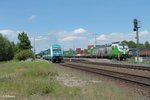 223 062 trifft beim verlassen von Wiesau/Oberpfalz mit dem ALX84115 Hof - München auf den SETG Vectron 193 831  Christian Doppler .