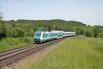 223 061 zieht bei Lengenfeld den ALX RE2 79860 Hof - München.