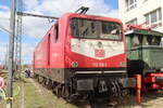 BR 112 139 von DB Regio Südost steht am 30.Augsut.2025 auf dem Bahn Fest 100 Jahre DB Werk Erfurt daneben steht die BR 244 105 die auch zu Gast war. 