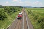 232 550 zieht ein Bauzug nach München bei Neudes. 16.06.21