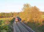 132 068 + 232 238 mit dem vollen Kesselzug DGS 56297 Bitterfeld - Neustadt/Donau kurz vor Reuth bei Erbendorf.