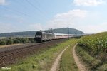 ES64 U2-034 zieht kurz hinter Treuchtlingen swn IC 2082 Königsee Berchtesgarden - Hamburg.