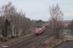 270082 fährt mit dem Containerzug Hof - Wiesau in Marktredwitz ein.