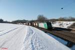 185 533-7 mit einem KLV bei Pölling in Richtung Süden. 26.01.17