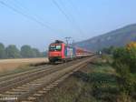 482 006-4 zieht bei Thngersheim ein Sonderzug zum Oktoberfest nach Mnchen.