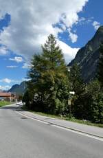 (280'642) - Landbus Brandnertal-Haltestelle am 21. September 2025 in Brand, Hotel Zimba (280'642) - Landbus Brandnertal-Haltestelle am 21. September 2025 in Brand, Hotel Zimba