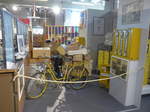 (183'011) - Postamt mit Velo am 8.