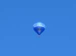 (155'845) - Ein Heissluftballon ber dem Niesen am 19.