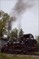 Im Elsässer Ried mit der CFTR.

030 TB 134  Theodor  an der Haltestelle Sans-Souci, Artzenheim. September 2024.