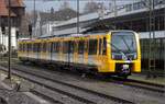 Die neue Tyne & Wear Metro 555 005 in Constance upon Ryne.