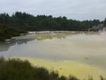 (191'059) - Der Champagne Pool im Wai-O-Tapu Thermal Wonderland am 23.