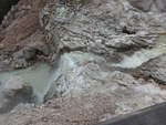 (191'150) - Kleiner Wasserfall im Wai-O-Tapu Thermal Wonderland am 23.