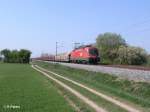 1116 184-1 mit leeren Autotransportzug bei Moosham.