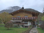 (175'971) - Blumenbeschmcktes Haus am 19.