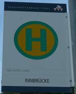 (196'860) - BB-POSTBUS-Haltestellenschild - Radfeld, Innbrcke - am 11.