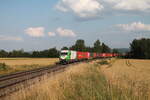 ER20-01 mit dem Wiesau Containerzug nach Hamburg bei Unterthölau.