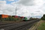 ER20-04 mit den 3 Wagen draussen, hinten blockiert noch G1700.02 mit dem Containerzug.