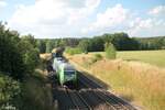 ER20 03 mit dem verspäteten Wiesau Containerzug bei Oberteich.