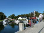 (254'657) - Im Hafen am 2.