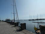 (254'659) - Schiffe am Hafen am 2.