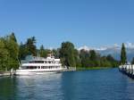 (152'040) - Das Motorschiff Bubenberg im Kanal beim Bahnhof Thun am 3.
