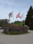 (169'664) - Drei Fahnen am 2.