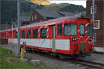 Gemischtklassiger Steuer-Einheitswagen I, ABt 4151 der MGB mit Kopfdesign im Stil der Deh 4/4 I der FO. Andermatt, August 2025.