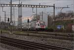 RABe 511 028 und RABe 511 114 zum Btzberg in Pratteln.