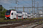 RABe 512 027 in Pratteln. August 2025.