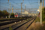 RABe 512 037 und RABe 512 007 in Pratteln. August 2026.
