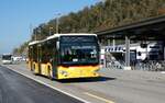 (281'656) - Niederer, Filzbach - Nr. 4/GL 791/PID 11'357 - Mercedes am 18. Oktober 2025 beim Bahnhof Ziegelbrcke