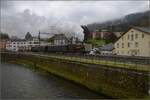 Vapeur Val-de-Travers: Train  Au fil de l'Areuse .