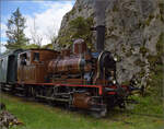 Vapeur de Val Travers.

E 3/3 5811 auf der Stammstrecke nach St-Sulpice. Mai 2024.