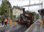 e-33-3/813325/vapeur-val-de-travers-train-au-fil-de Vapeur Val-de-Travers: Train 'Au fil de l'Areuse'.

E 3/3 8511 umfhrt in Travers ihren Zug. Mai 2023.
