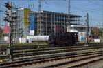 Die Jura-Simplon 35 alias Eb 2/4 35 rangiert in Singen.