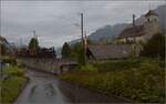 Ballenberg Dampfbahn nach Innertkirchen.

In Ringgenberg endete unsere Begleitung in strömenden Regen und viel zu früh einsetzender Dunkelheit. G 3/4 208 vor der Burgkirche. Oktober 2019.