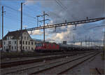 Überraschung am Abend, Re 4/4 II 11118 von SBB Personenverkehr in Diensten der SBB Cargo.