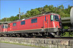 Re 4/4 II 11296 harrt der Dinge, die da kommen.