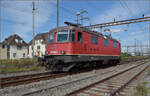 Re 4/4 II 11348 in Pratteln. August 2025.