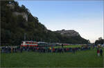 Grosses BoBo-Treffen in Balsthal: 60 Jahre Re 4/4 II in der Schweiz. 

Von vorne nach hinten sind im Zug in der usseren Klus zusammengestellt: Re 4/4 II 11141 (Swiss Express), 11173 (grn im Auslieferungszustand), 11335 (grn), 11161 (grn), Re 4/4 I 10039 (grn), Re 4/4 II 11393 (TEE), Re 4/4 III 11350 (rot), Re 4/4 II 11193 (rot), Re 4/4 11130 (rot), 11230 (Lion), 11257 (Entsorgung), 11252 (Wartung mit Durchblick), 11251 (175 Jahre Schweizer Bahnen), 11160 (Cargo), 11379 (Zrich-Mnchen), 11117 (WRS 502), 11142 (MBC 506), 11119 (Rhomberg-Sersa 503), Re 456 095 (SOB), Re 460 058 (SBB), Re 465 011 (BLS), Ae 4/4 251 (BLS), Re 4/4 183 (BLS) und Re 450 012 (S-Bahn).

Oensingen, September 2024.