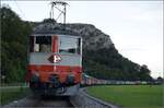 Grosses BoBo-Treffen in Balsthal: 60 Jahre Re 4/4 II in der Schweiz. 

Von vorne nach hinten sind im Zug in der usseren Klus zusammengestellt: Re 4/4 II 11141 (Swiss Express), 11173 (grn im Auslieferungszustand), 11335 (grn), 11161 (grn), Re 4/4 I 10039 (grn), Re 4/4 II 11393 (TEE), Re 4/4 III 11350 (rot), Re 4/4 II 11193 (rot), Re 4/4 11130 (rot), 11230 (Lion), 11257 (Entsorgung), 11252 (Wartung mit Durchblick), 11251 (175 Jahre Schweizer Bahnen), 11160 (Cargo), 11379 (Zrich-Mnchen), 11117 (WRS 502), 11142 (MBC 506), 11119 (Rhomberg-Sersa 503), Re 456 095 (SOB), Re 460 058 (SBB), Re 465 011 (BLS), Ae 4/4 251 (BLS), Re 4/4 183 (BLS) und Re 450 012 (S-Bahn).

Oensingen, September 2024.