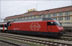 Re 460 098 'Balsberg' in Singen. November 2024.