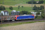 Re 484 017 bei Frick. August 2025.